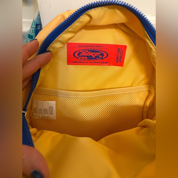 Nike Futura Celestial Gold & Red Mini Backpack - Picture 3 of 10